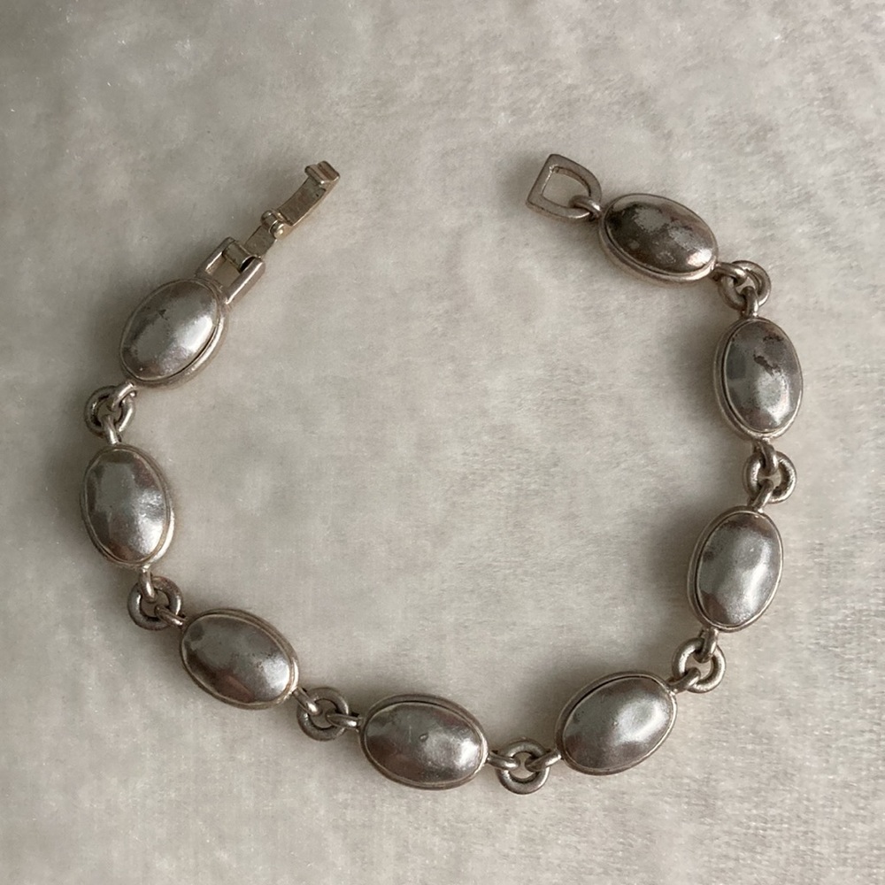 Liz Claiborne Silver Textured Bead Bracelet